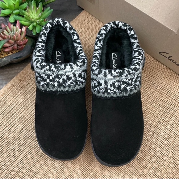 Clarks Knit Cuff Faux Fur Indoor Outdoor Slippers - Picture 4 of 12